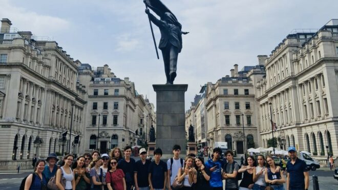 2nde 2, Séjour culturel à Londres